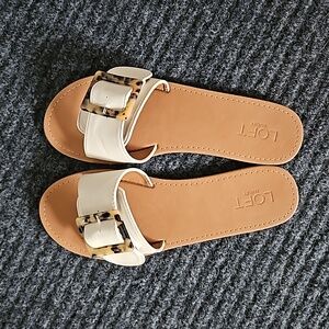 Loft sandals